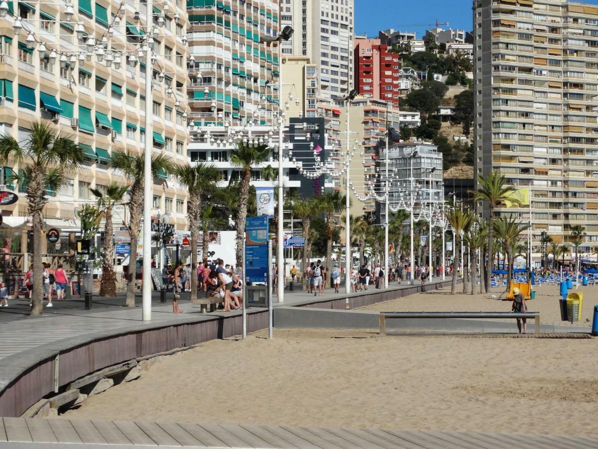 Apartment 2 Bedrooms, 250M Levante Beach Benidorm Exterior foto
