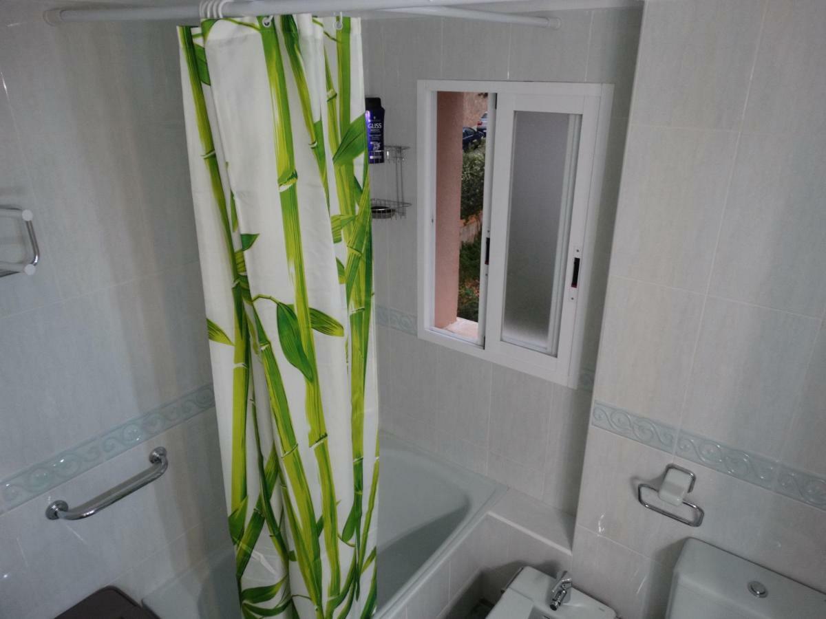 Apartment 2 Bedrooms, 250M Levante Beach Benidorm Exterior foto