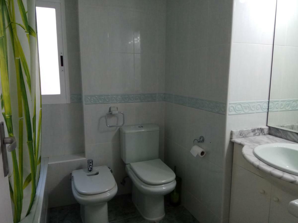 Apartment 2 Bedrooms, 250M Levante Beach Benidorm Exterior foto
